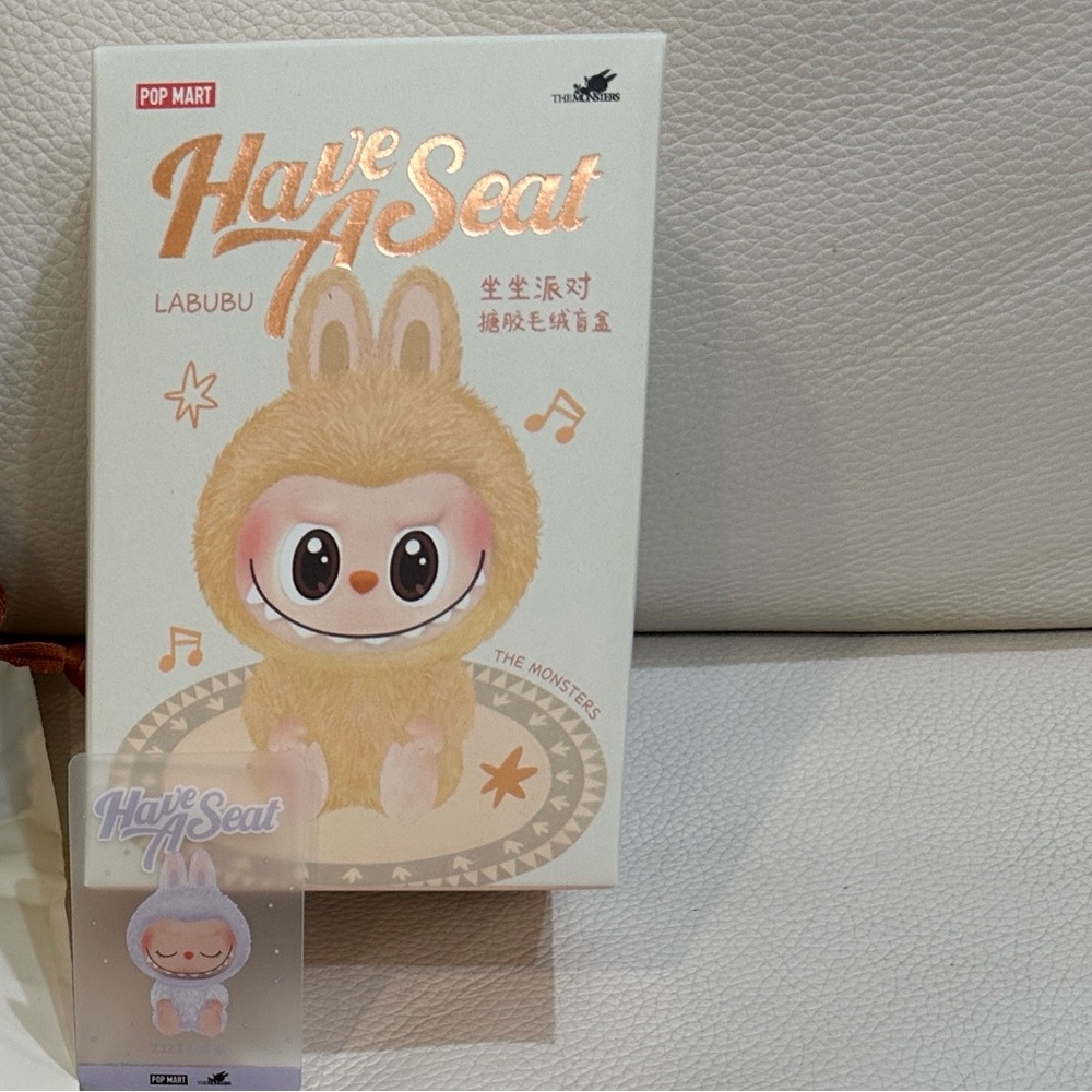 Pop Mart Labubu THE MONSTERS - Have a Seat Vinyl Plush -Zizi New in Unopened Box